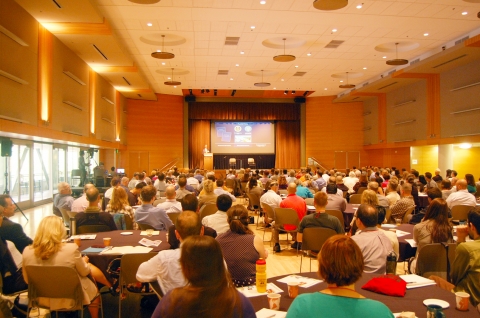 The crowd at the Oregon Transportation Summit's plenary session.