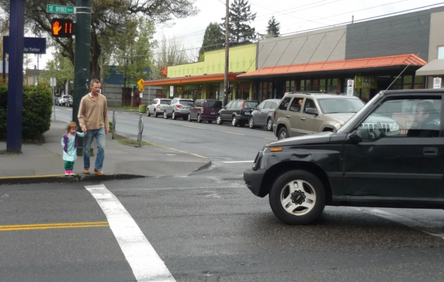 Pedestrians permissive turn.jpg