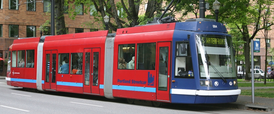 PortlandStreetcar5newscrop.jpg