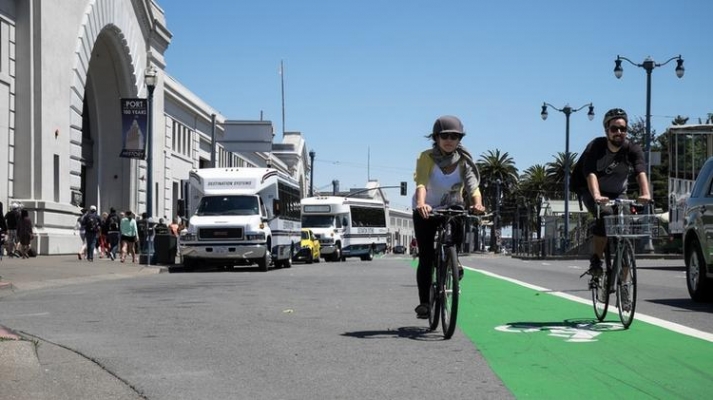 bikes-on-the-embarcadero-750xx766-431-0-42.jpg