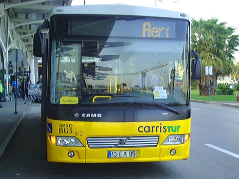 lisbon-airport-bus.jpg